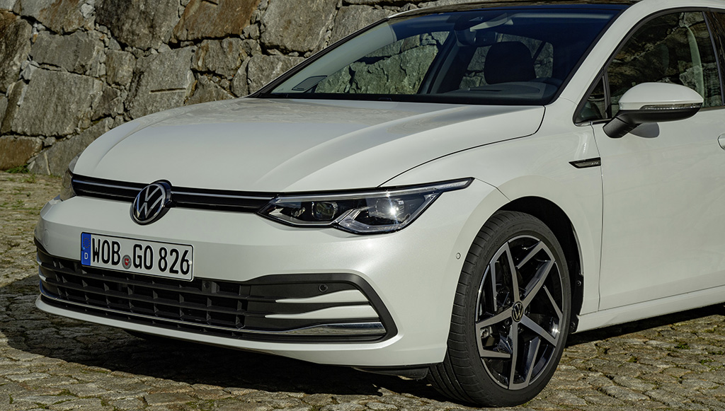 09 - Volkswagen-Golf-8-com-tecnologia-ENLITEN