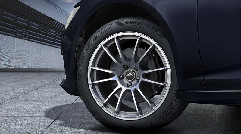 01 - Goodyear-apresenta-Eagle-F1
