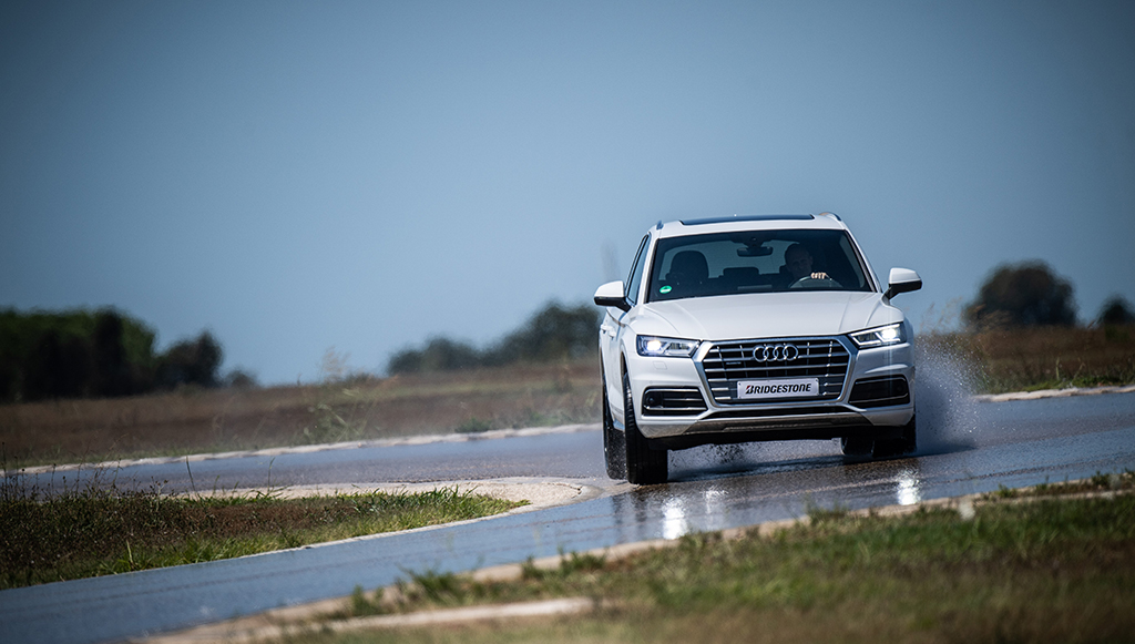 04 - Bridgestone desenvolve pneu de alta performance para os SUV
