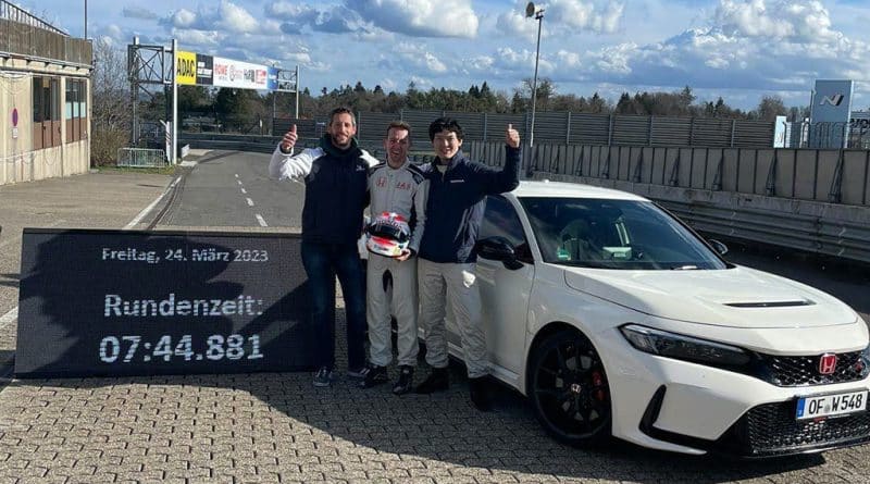 04 - Michelin volta a brilhar em Nurburgring Nordschlife