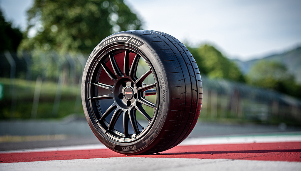 07 - P Zero Trofeo RS da Pirelli entra em acao